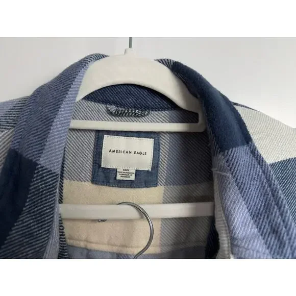 Lot of 3 Women’s American Eagle Flannel Button Up Shirts L Large - Picture 3 of 11